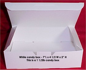 1 1/2lb White Empty Candy Box 25 Count
