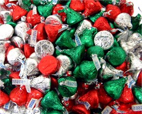 Hershey's Kisses Christmas Wrapped 24oz