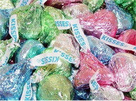Hershey's Kisses 25lb Bulk Pastel Colors